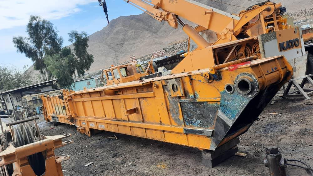 ساخت و تعمیر قطعات فلزی